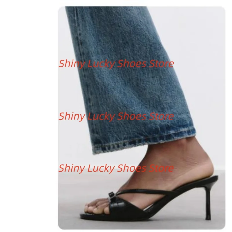 Женские туфли с пряжкой, круглый носок, высокие каблуки с камнями, ремни Tacones, женские однотонные швейные линии Chassure Femme, Zapatos Mujer
Женские туфли с пряжкой, круглый носок, высокие каблуки с камнями, ремни Tacones, женские однотонные швейные линии Chassure Femme, Zapatos Mujer