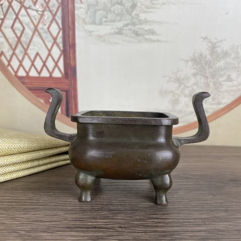 Antique Copper Old Patina Square Skyward Incense Burner Ornament for Home Office Desktop Incense Burner Decoration
Antique Copper Old Patina Square Skyward Incense Burner Ornament for Home Office Desktop Incense Burner Decoration
