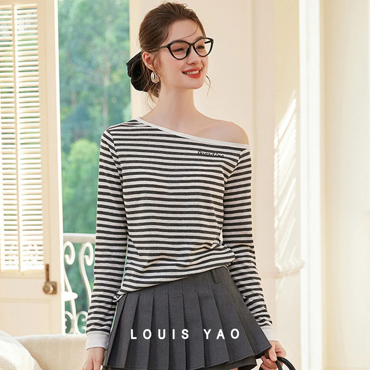 LOUIS YAO, новая полосатая футболка с открытыми плечами и длинными рукавами, осенние топы 2022, женские футболки с микроэластичной вышивкой
LOUIS YAO, новая полосатая футболка с открытыми плечами и длинными рукавами, осенние топы 2022, женские футболки с микроэластичной вышивкой