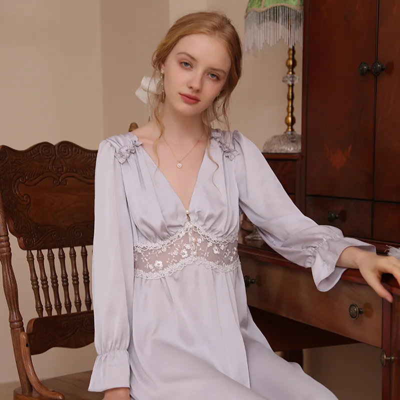 French New Nightdress Princess Style Sweet V-Neck Autumn Ice Silk Women'S Pajama Home Dress Can Be Worn Outside Za009
French New Nightdress Princess Style Sweet V-Neck Autumn Ice Silk Women'S Pajama Home Dress Can Be Worn Outside Za009