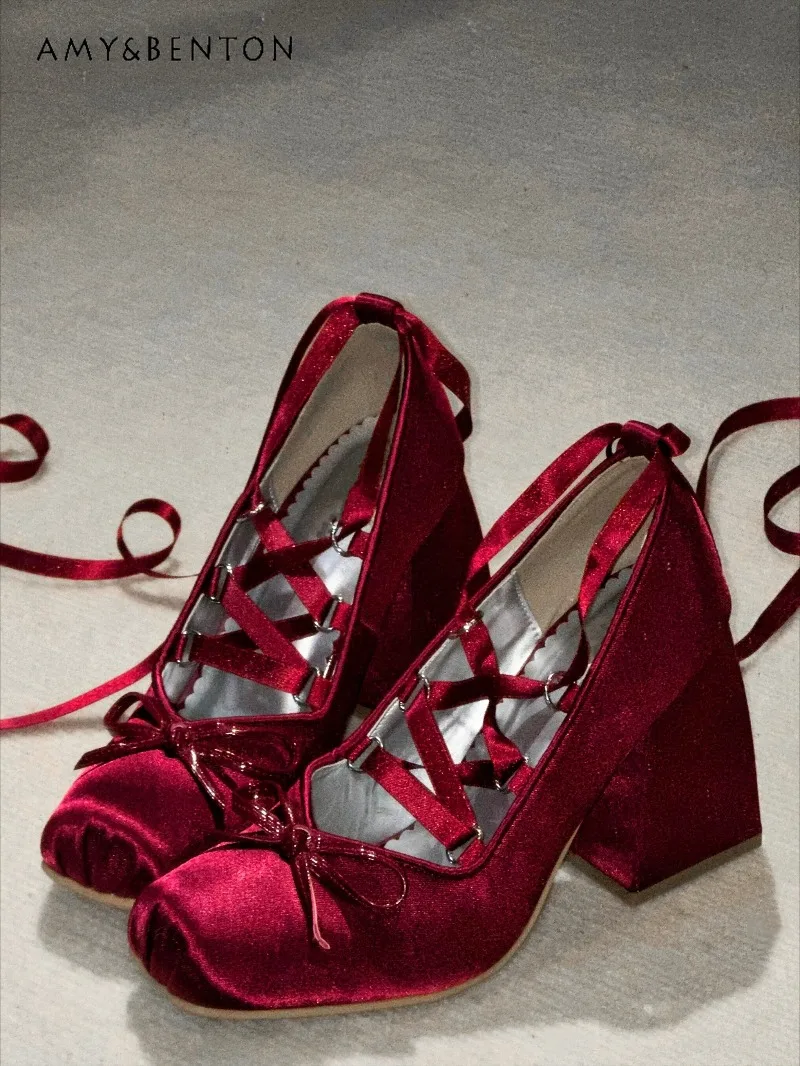 Elegant High End Ballet Style Red Satin Bow Cross Strap High Heels Women's Thick Heel Square Toe Lolita Princess Single Shoes
Elegant High End Ballet Style Red Satin Bow Cross Strap High Heels Women's Thick Heel Square Toe Lolita Princess Single Shoes