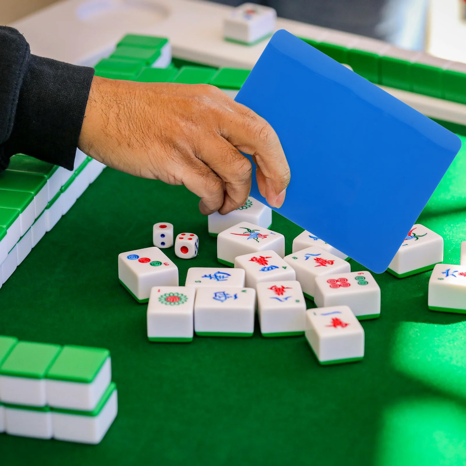 8Pcs Mahjong Tile Shuffling Card Automatic Push Board for Mahjong Players Table Game Shuffling Device Tile Arranger
8Pcs Mahjong Tile Shuffling Card Automatic Push Board for Mahjong Players Table Game Shuffling Device Tile Arranger