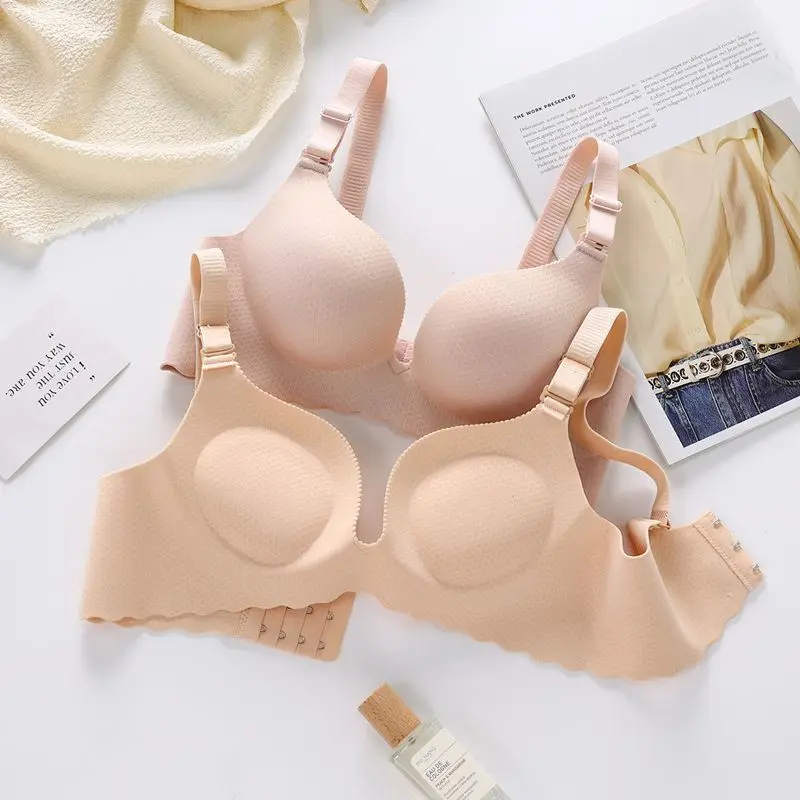 Бюстгальтер пуш-ап с чашками AA для небольшой груди, с вкладышами 8 см, бесшовный и без косточек, для повседневной носки, не оставляет следов под одеждой.
Бюстгальтер пуш-ап с чашками AA для небольшой груди, с вкладышами 8 см, бесшовный и без косточек, для повседневной носки, не оставляет следов под одеждой.