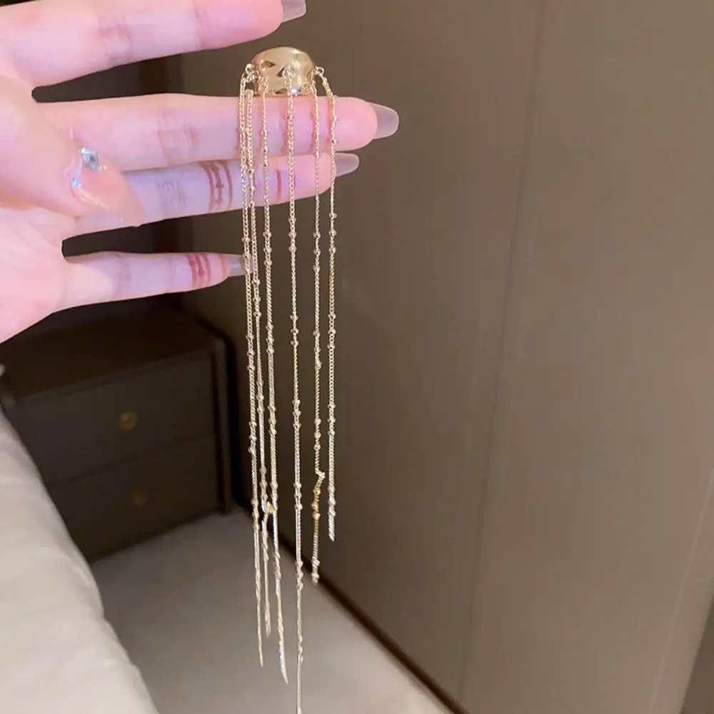 Fashion C-shaped Tassel Long Ear Clip Minority Irregularity C-shaped Earrings Minimalist Personality Ear Cuff Party
Fashion C-shaped Tassel Long Ear Clip Minority Irregularity C-shaped Earrings Minimalist Personality Ear Cuff Party