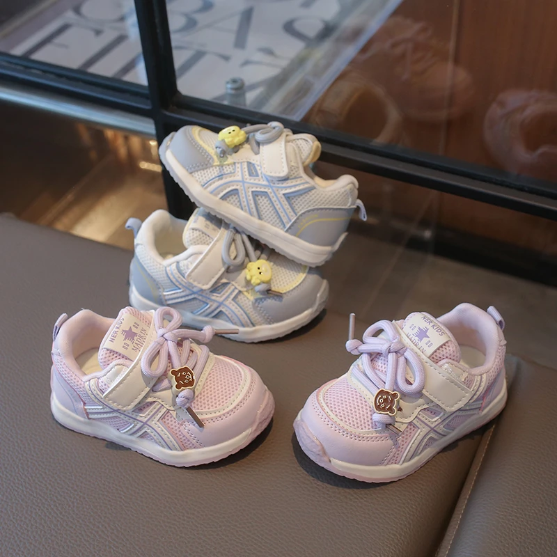 2026 New Sports Shoes Spring Flats for Boys Girls Soft Bottom Breathable Sneakers 1-8 Years Kids Outdoor Casual Shoes
2026 New Sports Shoes Spring Flats for Boys Girls Soft Bottom Breathable Sneakers 1-8 Years Kids Outdoor Casual Shoes