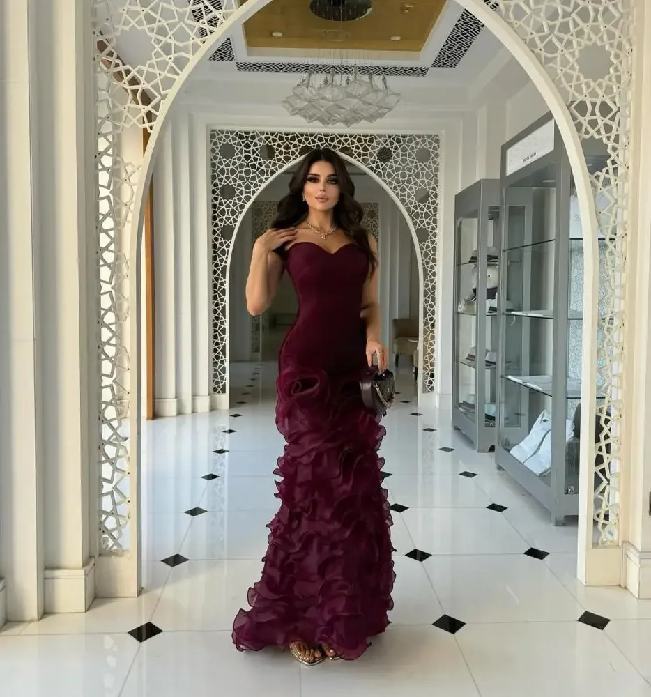 Arabia Burgundy Strapless Ruffled Mermaid Evening Dresses Luxury Formal Prom Gala Red Carpet Party Gowns
Arabia Burgundy Strapless Ruffled Mermaid Evening Dresses Luxury Formal Prom Gala Red Carpet Party Gowns