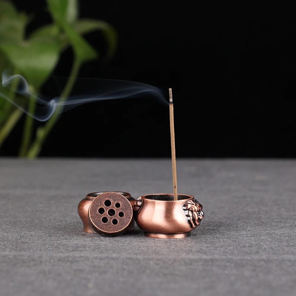 Mini Lion 7 Hole Incense Burner Alloy Aroma Furnace Desktop Adornment Elegant Lion Design Home Office Decoration
Mini Lion 7 Hole Incense Burner Alloy Aroma Furnace Desktop Adornment Elegant Lion Design Home Office Decoration