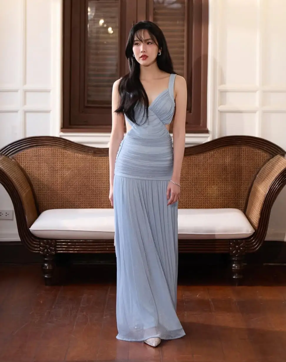 Ofherown New Light Blue Backless Pleated Evening Dress Women V-neck Sleeveless Cutout Prom Gown Elegant Bridesmaid Party Dress
Ofherown New Light Blue Backless Pleated Evening Dress Women V-neck Sleeveless Cutout Prom Gown Elegant Bridesmaid Party Dress