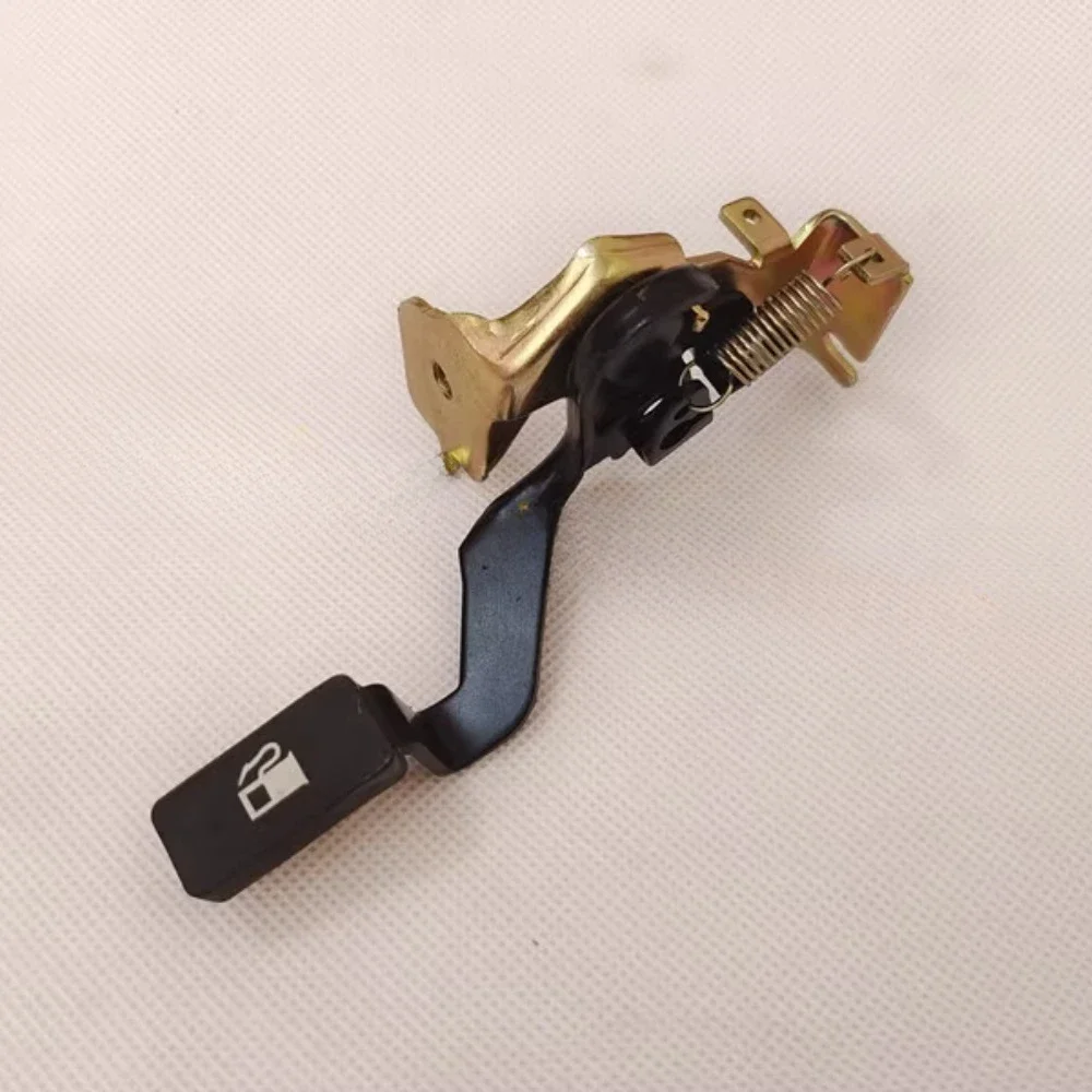 For LIFAN X80 X60 820 Fuel Tank Door Opening Handle 1pcs
For LIFAN X80 X60 820 Fuel Tank Door Opening Handle 1pcs