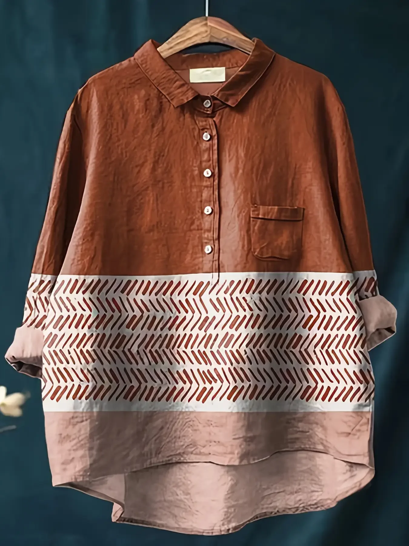 Women's Printed Collar Shirt - Oversized Loose Long Sleeve Top with Asymmetric Hem, clothing vestiti di marca
Women's Printed Collar Shirt - Oversized Loose Long Sleeve Top with Asymmetric Hem, clothing vestiti di marca