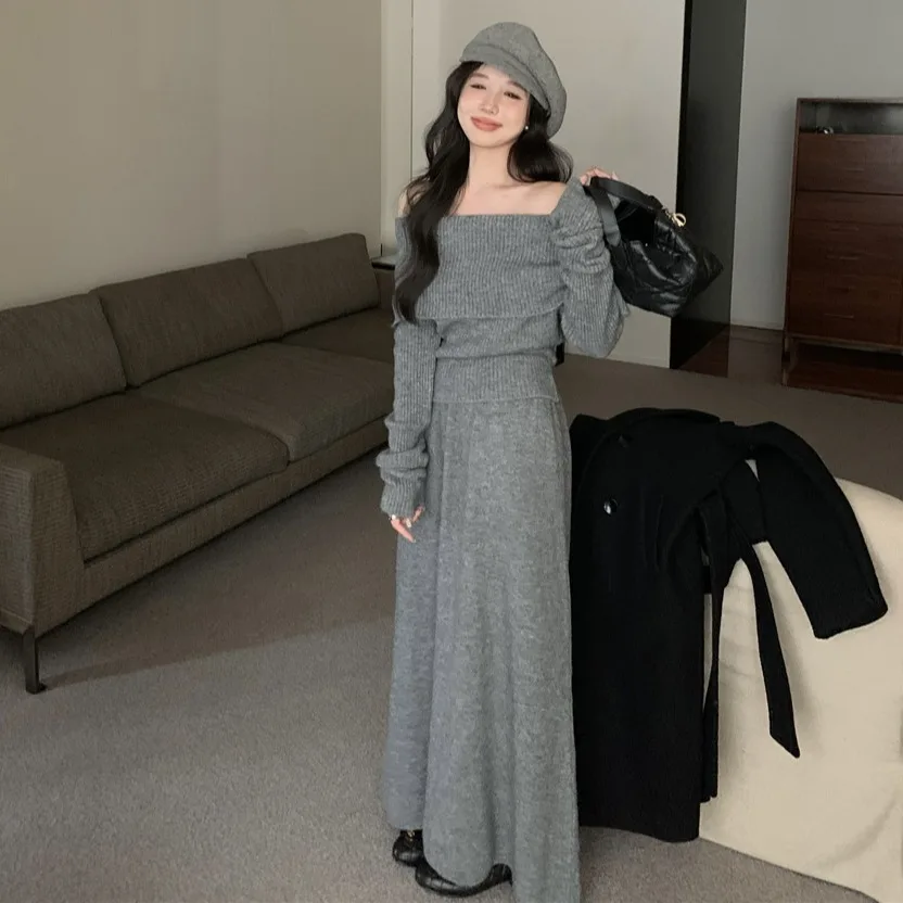 Hsa French long-sleeved knitted Slash Neck Ruffles Tops suit skirt with coat and bottoming skirt, elegant sweater dress
Hsa French long-sleeved knitted Slash Neck Ruffles Tops suit skirt with coat and bottoming skirt, elegant sweater dress