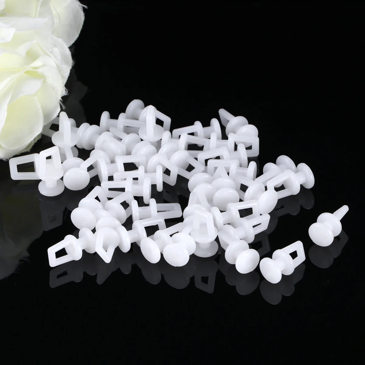 100 pcs Plastic Rollers White Smooth Wheels For Window Door Shower Tracks Replacement Parts Curtain Rail Track Rod Slides For
100 pcs Plastic Rollers White Smooth Wheels For Window Door Shower Tracks Replacement Parts Curtain Rail Track Rod Slides For