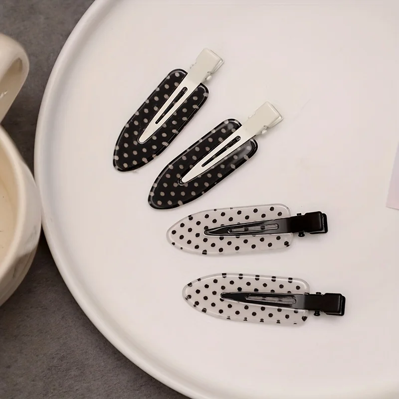 4PCS black and white polka dots broken hair seamless clip bangs duck bill clip
4PCS black and white polka dots broken hair seamless clip bangs duck bill clip