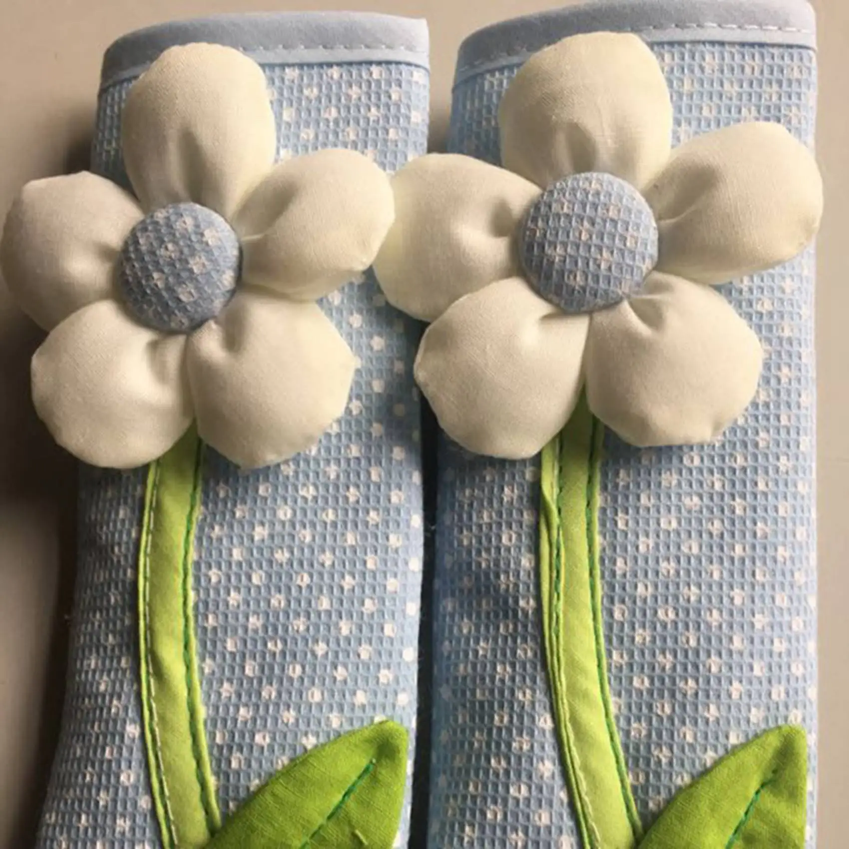 ~Latest Model 4PCS Pastoral Flower Polka Dot Door/Refrigerator Handle Cover Fridge Door Handle Gloves Home Decor Accessories Blu
~Latest Model 4PCS Pastoral Flower Polka Dot Door/Refrigerator Handle Cover Fridge Door Handle Gloves Home Decor Accessories Blu