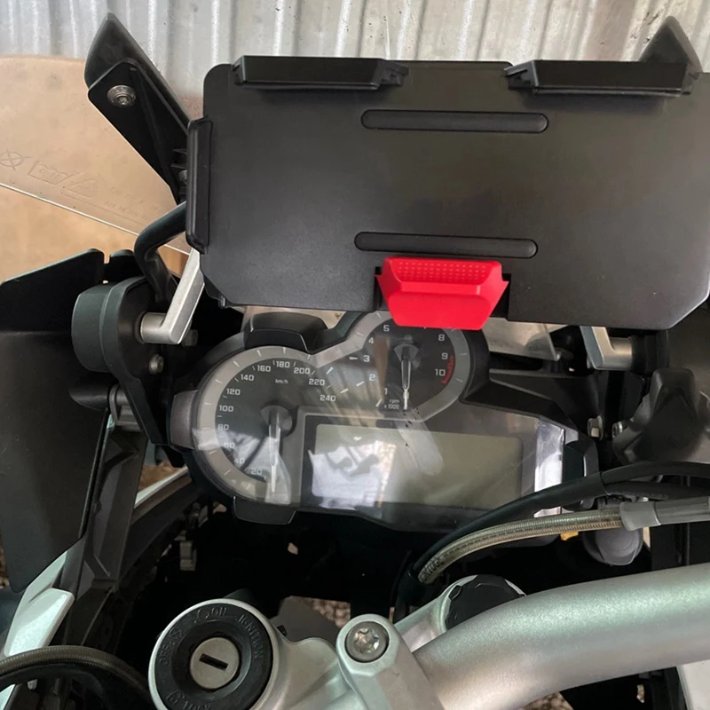 Motorcycle Navigation Bracket 15W Wireless Charging Support For BMW R1200GS F800GS ADV F700GS R1250GS F900R
Motorcycle Navigation Bracket 15W Wireless Charging Support For BMW R1200GS F800GS ADV F700GS R1250GS F900R