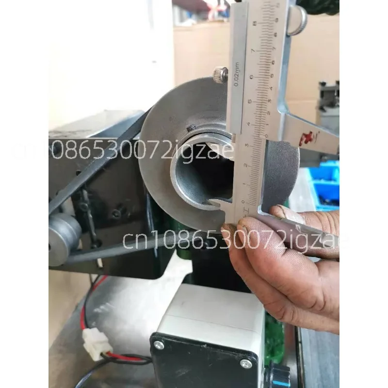 35 Through Hole Miniature Instrument Small Lathe\ Suona Billiards Flute\ Woodworking Metal\ Desktop Lathe\ Personal Household
35 Through Hole Miniature Instrument Small Lathe\ Suona Billiards Flute\ Woodworking Metal\ Desktop Lathe\ Personal Household