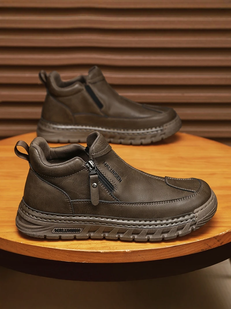 Men's Casual Work Shoes 2026 New Summer British Retro Brown Leather Thick Bottom Safety Shoes Comfortable Breathable PU Material
Men's Casual Work Shoes 2026 New Summer British Retro Brown Leather Thick Bottom Safety Shoes Comfortable Breathable PU Material