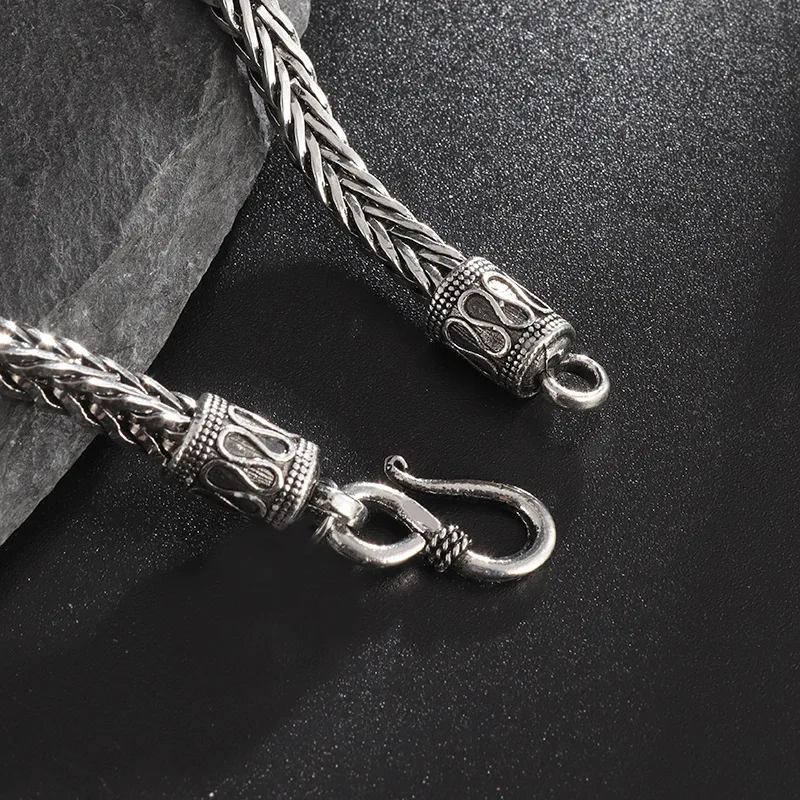 Vintage Rope Side Chain Bracelet - High Quality Unisex Jewelry, Suitable for Wedding/Engagement/Party Wear, Ideal Gift for Men W
Vintage Rope Side Chain Bracelet - High Quality Unisex Jewelry, Suitable for Wedding/Engagement/Party Wear, Ideal Gift for Men W