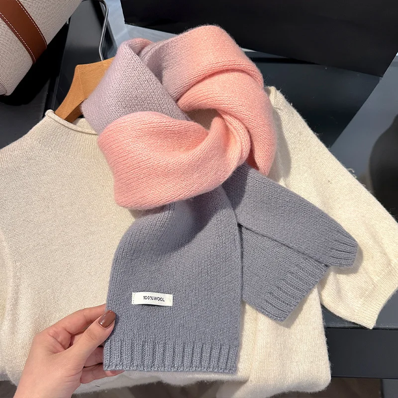 2025 новый женский шарф из чистой шерсти с градиентом, чтобы согреться осенью и зимой; высококачественный аксессуар для наряда
2025 новый женский шарф из чистой шерсти с градиентом, чтобы согреться осенью и зимой; высококачественный аксессуар для наряда