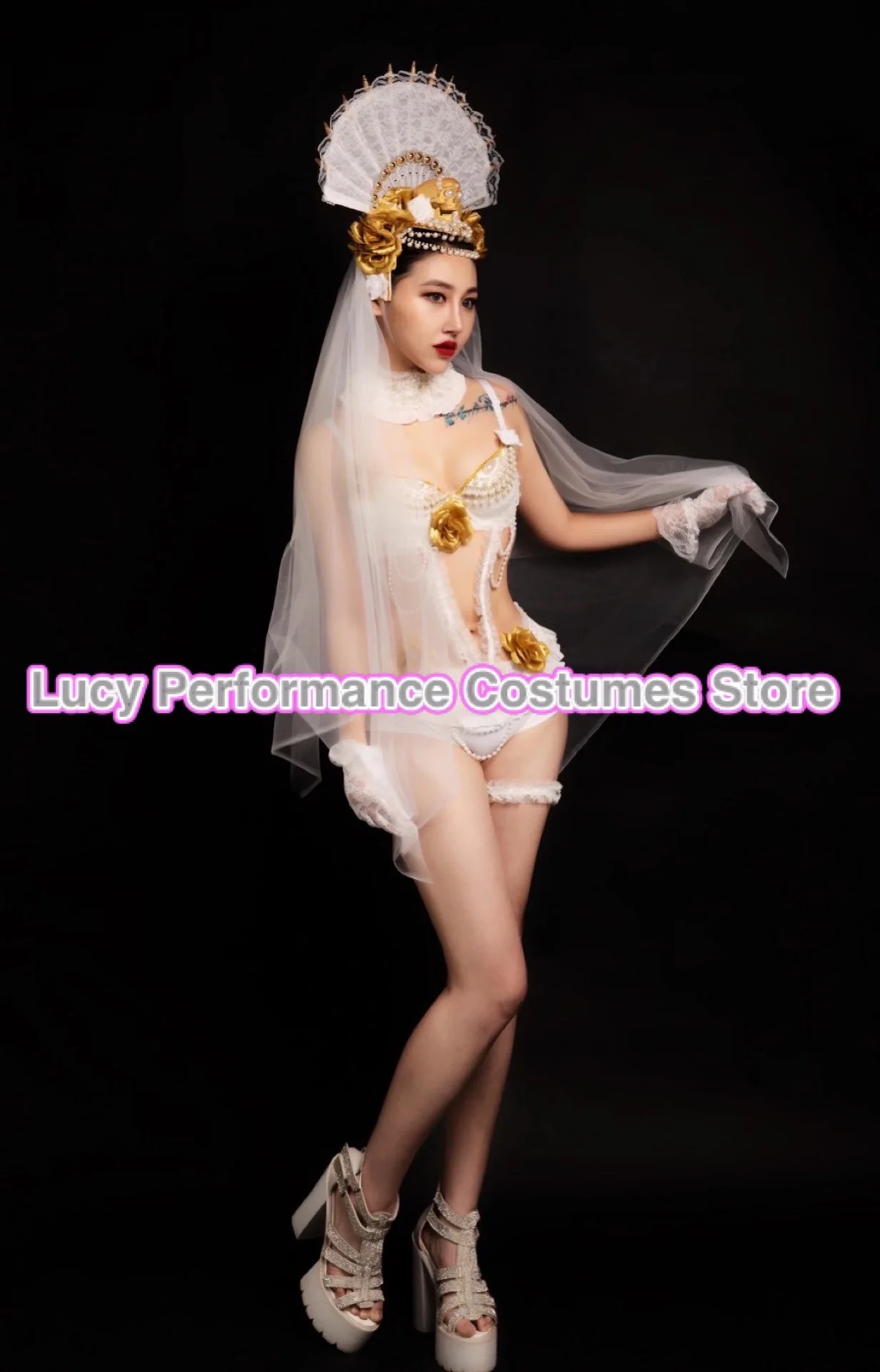 Nightclub bar white gauze female singer guest gogo performance clothes female DJ nightclub partygirl sexy suit
Nightclub bar white gauze female singer guest gogo performance clothes female DJ nightclub partygirl sexy suit