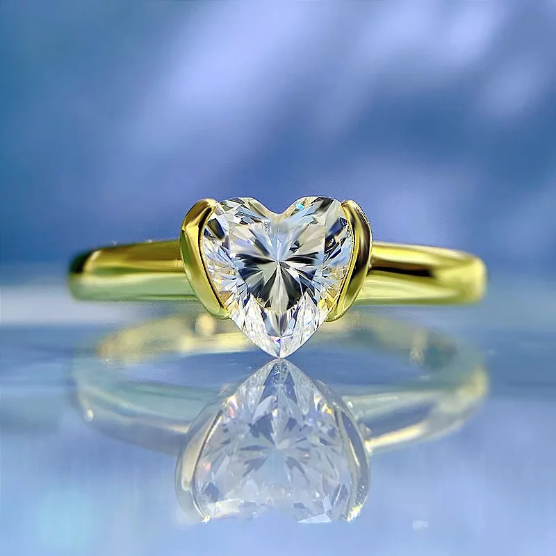 Popular S925 silver 6 * 6 heart ring in Europe and America in winter, 50 points love high carbon diamond girl heart ring
Popular S925 silver 6 * 6 heart ring in Europe and America in winter, 50 points love high carbon diamond girl heart ring