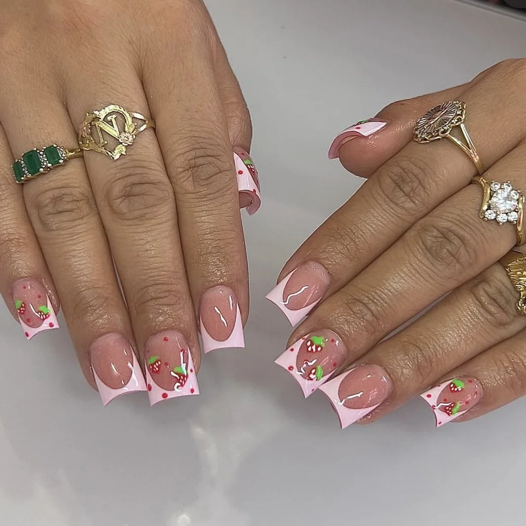 24pcs Sweet Strawberry Press on Nails Tips Cute Simple French Pink Short Square Fake Nail Art Detachable False Nail for Woman
24pcs Sweet Strawberry Press on Nails Tips Cute Simple French Pink Short Square Fake Nail Art Detachable False Nail for Woman