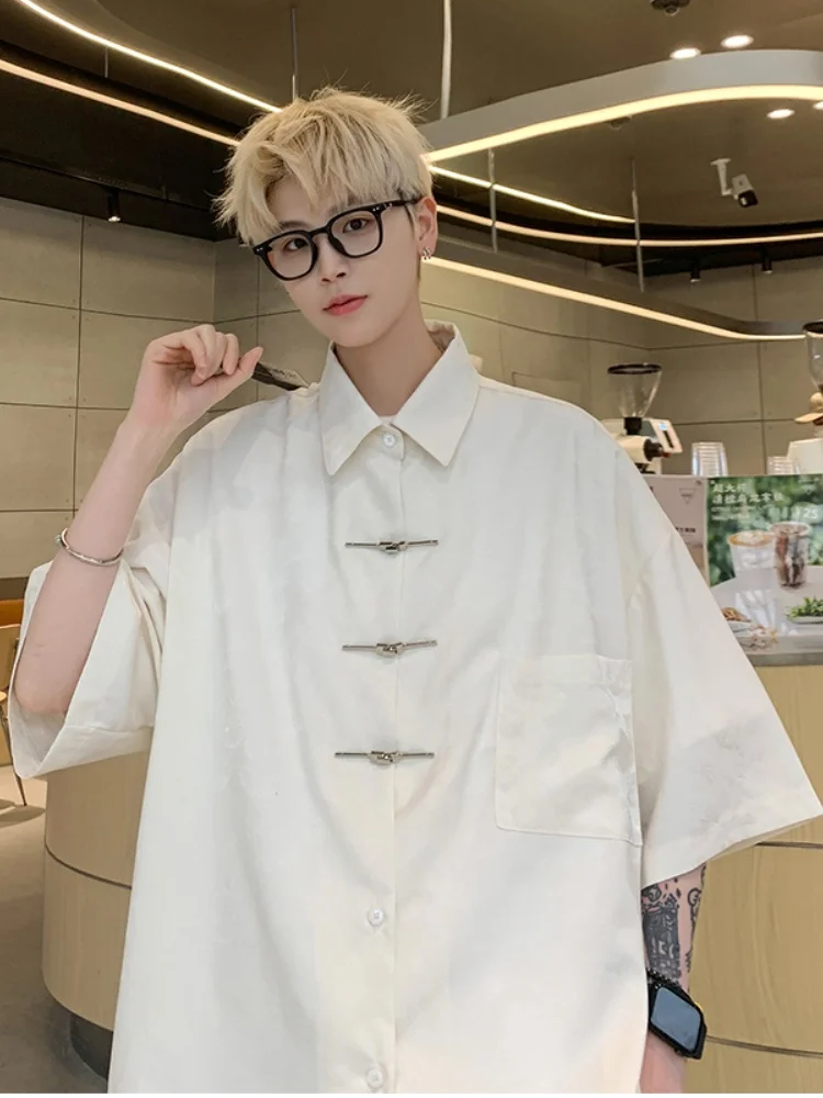 Metal Button ort Sve Loose Fit Men's irt Trendy Brand Breathable Summer Faion Outerwear f Sve Casual irt
Metal Button ort Sve Loose Fit Men's irt Trendy Brand Breathable Summer Faion Outerwear f Sve Casual irt
