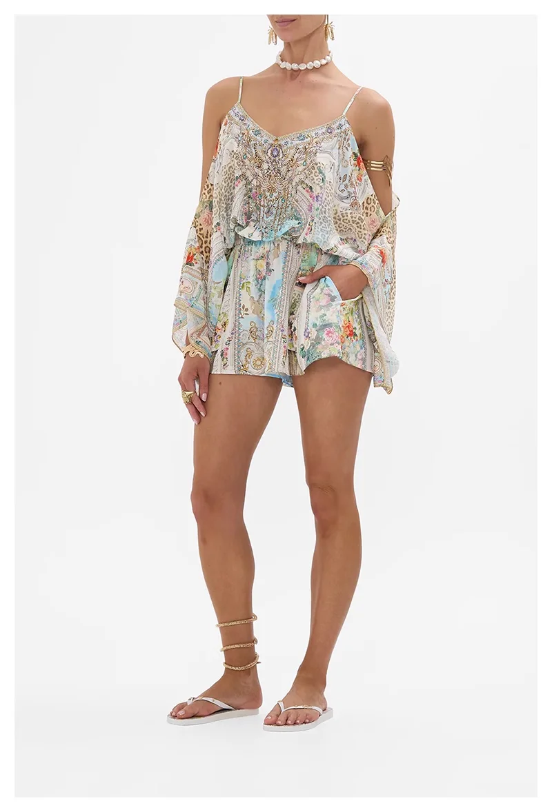 2025 New Ladies 100% Silk Rompers Flower and Leopard Print Heavy Beaded V-Neck Off the Shoulder Elastic Waist Holiday Playsuits
2025 New Ladies 100% Silk Rompers Flower and Leopard Print Heavy Beaded V-Neck Off the Shoulder Elastic Waist Holiday Playsuits