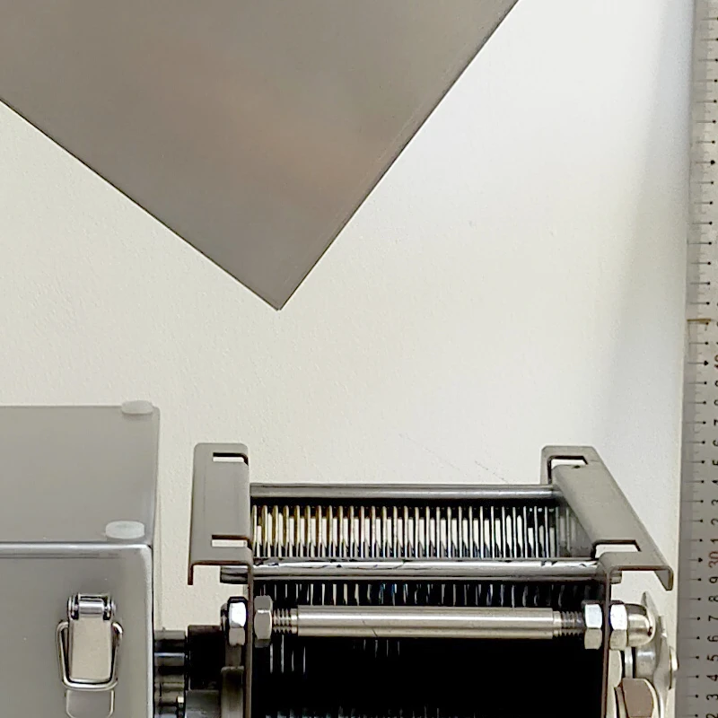 1500 Вт горячая продажа машина для нарезки мяса, многофункциональная машина для обработки свежего мяса из нержавеющей стали, машина для резки мяса
1500 Вт горячая продажа машина для нарезки мяса, многофункциональная машина для обработки свежего мяса из нержавеющей стали, машина для резки мяса