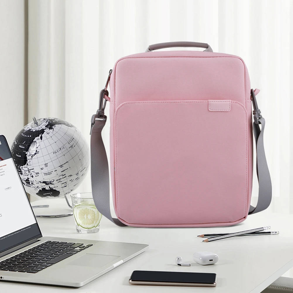 9.8-13.3 Inch Tablet Sleeve Bag with Shoulder Strap Portable Sleeve Tablet Bag for iPad Galaxy Tab
9.8-13.3 Inch Tablet Sleeve Bag with Shoulder Strap Portable Sleeve Tablet Bag for iPad Galaxy Tab