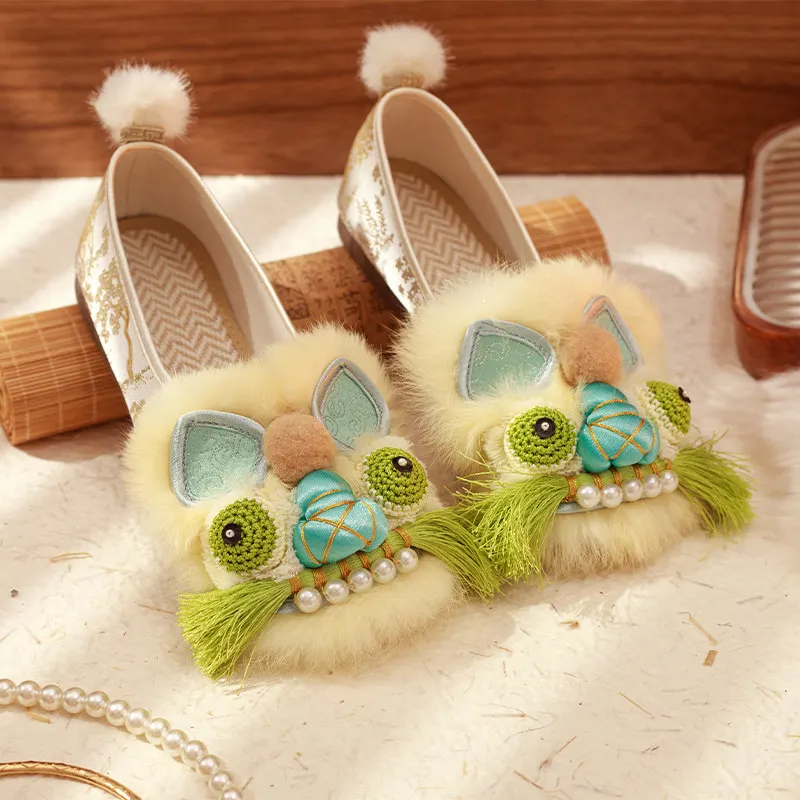 Туфли с вышивкой в китайском стиле Лолита, с плоской подошвой из натурального кроличьего меха и воловьего сухожилия, ручной работы, женские
Туфли с вышивкой в китайском стиле Лолита, с плоской подошвой из натурального кроличьего меха и воловьего сухожилия, ручной работы, женские