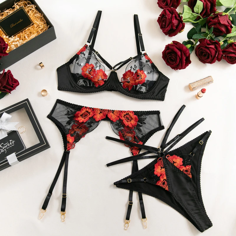 Bikini Hollow Out Sexy Lingerie Thin Embroidered Three-Piece Set
Bikini Hollow Out Sexy Lingerie Thin Embroidered Three-Piece Set