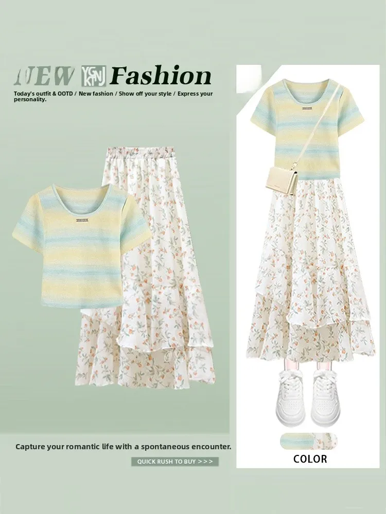 Summer Vacation Floral Fairy Skirt High Waist Slimming Short Sleeve Two Piece Set Polyester Fiber round Neckline Overhead Wear
Summer Vacation Floral Fairy Skirt High Waist Slimming Short Sleeve Two Piece Set Polyester Fiber round Neckline Overhead Wear