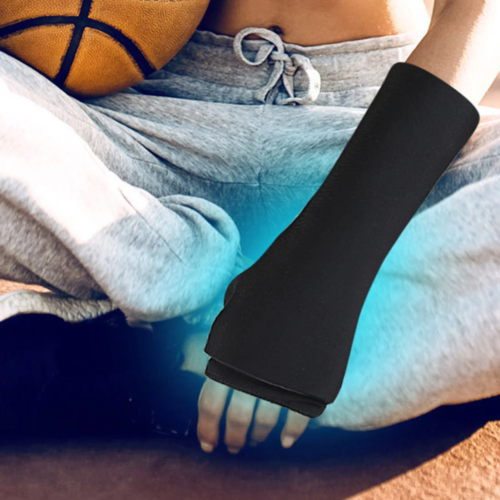 Short Long Ice Therapy Wrist Brace for Athletic Recovery Gel Compression Adjustable Breathable Wraps Men Women
Short Long Ice Therapy Wrist Brace for Athletic Recovery Gel Compression Adjustable Breathable Wraps Men Women
