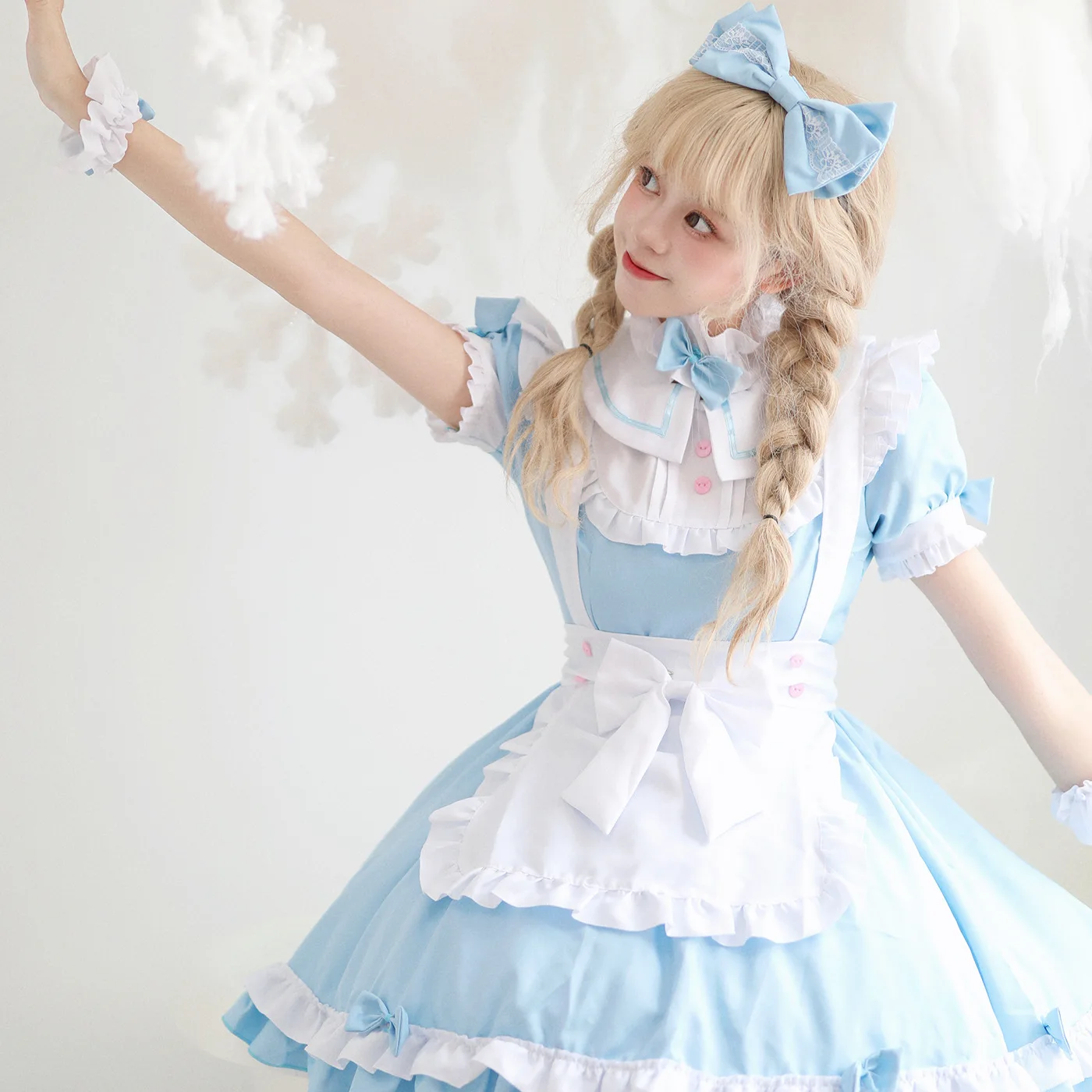 Removable Sleeves Halloween COS Alice Maid Costume Big Brother Fake Mother Maid Dress Blue Performance Costume 2026
Removable Sleeves Halloween COS Alice Maid Costume Big Brother Fake Mother Maid Dress Blue Performance Costume 2026