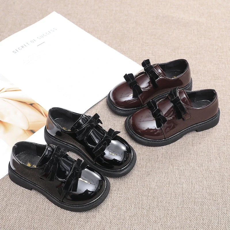 Girls Leather Shoes Black Glossy Kids Performance Shoes Double Bows 2025 Brand New Children Princess Shoes Round Toes Ins Sweet
Girls Leather Shoes Black Glossy Kids Performance Shoes Double Bows 2025 Brand New Children Princess Shoes Round Toes Ins Sweet