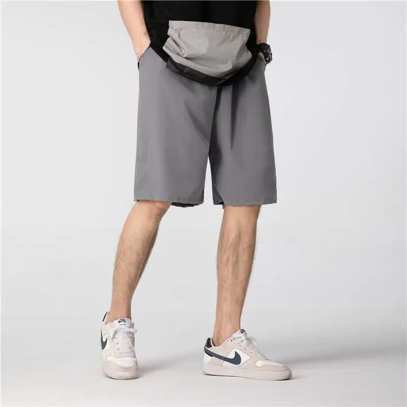 Мужские летние шорты из ледяного шелка большого размера, быстросохнущие, свободные, эластичные, прямые, длиной до колена, повседневные, модные
Мужские летние шорты из ледяного шелка большого размера, быстросохнущие, свободные, эластичные, прямые, длиной до колена, повседневные, модные