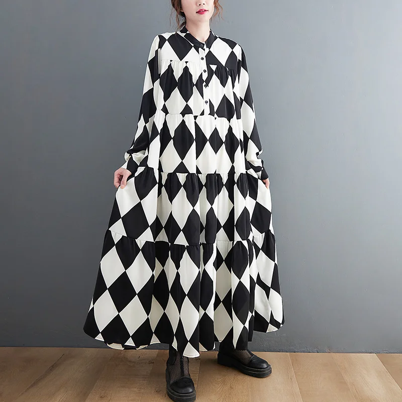 #3307 Black And White Plaid Printed Asymmetric Shirt Dress Women Long Sleeves Loose Button Front Shirt Dress Ladies Stand Collar
#3307 Black And White Plaid Printed Asymmetric Shirt Dress Women Long Sleeves Loose Button Front Shirt Dress Ladies Stand Collar