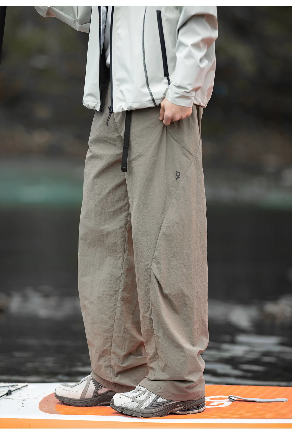 2026 Spring Pants Man 3D Panel Pleated Curved Blade Water Repellent Eleastic Waist Baggy Outdoor Cargo Trouser
2026 Spring Pants Man 3D Panel Pleated Curved Blade Water Repellent Eleastic Waist Baggy Outdoor Cargo Trouser