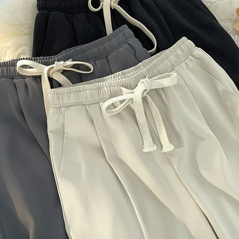 Draped Suit Pants Womens 2022 Spring Autumn New Fashion Loose Casual Pants Women Large Size Straight Wide-leg Pants
Draped Suit Pants Womens 2022 Spring Autumn New Fashion Loose Casual Pants Women Large Size Straight Wide-leg Pants