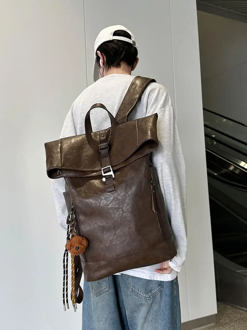 Водонепроницаемая сумка из искусственной кожи большой вместимости, повседневная дорожная мужская сумка через плечо, студенческая сумка для книг, модная брендовая женская сумка
Водонепроницаемая сумка из искусственной кожи большой вместимости, повседневная дорожная мужская сумка через плечо, студенческая сумка для книг, модная брендовая женская сумка