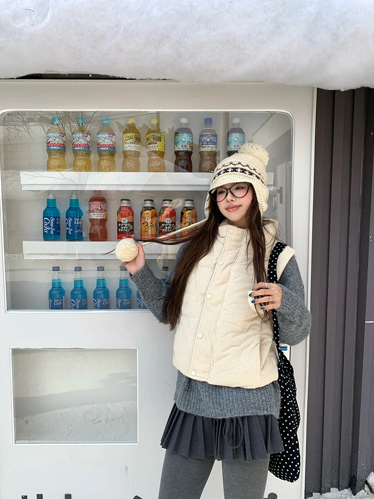 Vests Waistcoats Thin Womens Vest Woman Top Spring Artistic Minimalist Textured Suede Simple Waistcoat Delicate Sleeveless Solid
Vests Waistcoats Thin Womens Vest Woman Top Spring Artistic Minimalist Textured Suede Simple Waistcoat Delicate Sleeveless Solid