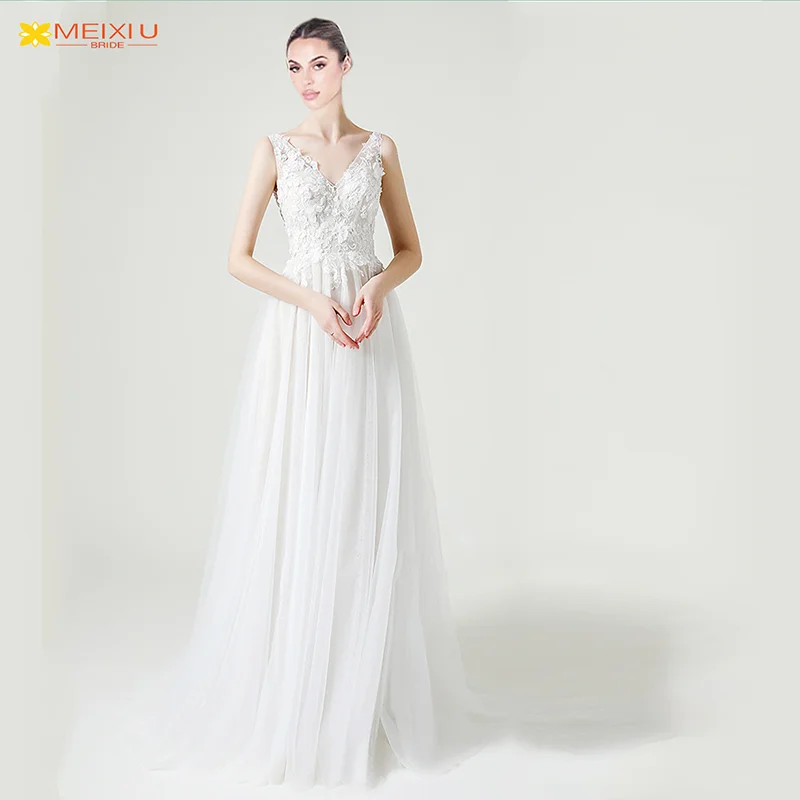 New Dream Applique V-Neck Wedding Dress Custom Sexy Floral Design Travel Photography Beach Gauze Bridal Gowns
New Dream Applique V-Neck Wedding Dress Custom Sexy Floral Design Travel Photography Beach Gauze Bridal Gowns