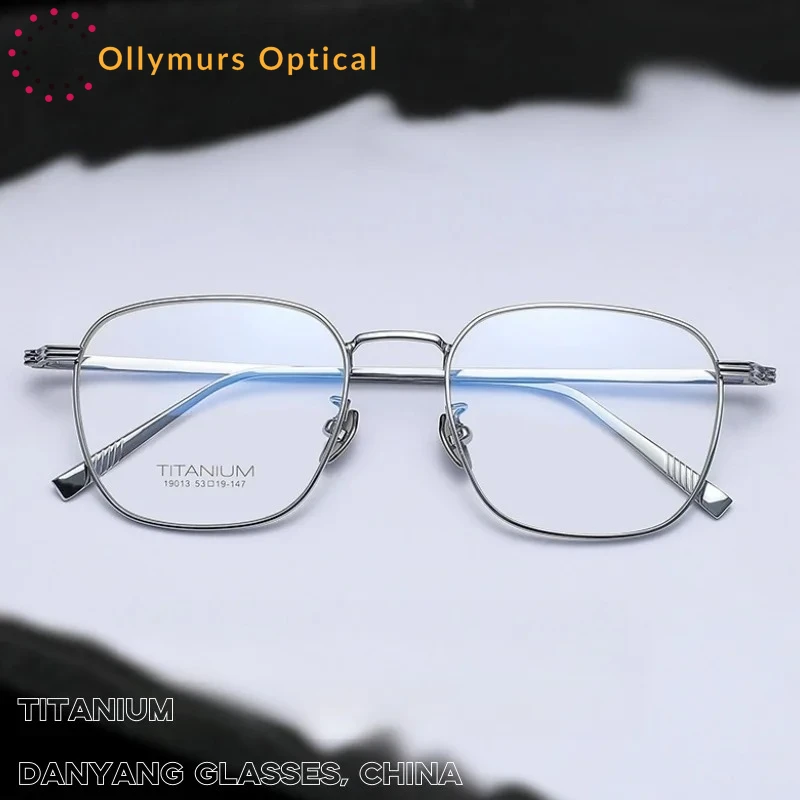 OLLYMURS 2025 New Titanium Eyeglasses Frames Men's Square Ultralight Eyeglasses Frames Women's Retro Luxury Eyeglasses 19013
OLLYMURS 2025 New Titanium Eyeglasses Frames Men's Square Ultralight Eyeglasses Frames Women's Retro Luxury Eyeglasses 19013