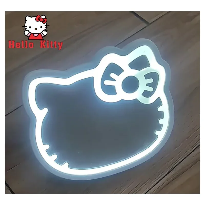 Мультяшное аниме Hellokittys в форме куклы светодиодное зеркало для макияжа милые настольные украшения USB косметическое зеркало подарок девочке на день рождения
Мультяшное аниме Hellokittys в форме куклы светодиодное зеркало для макияжа милые настольные украшения USB косметическое зеркало подарок девочке на день рождения