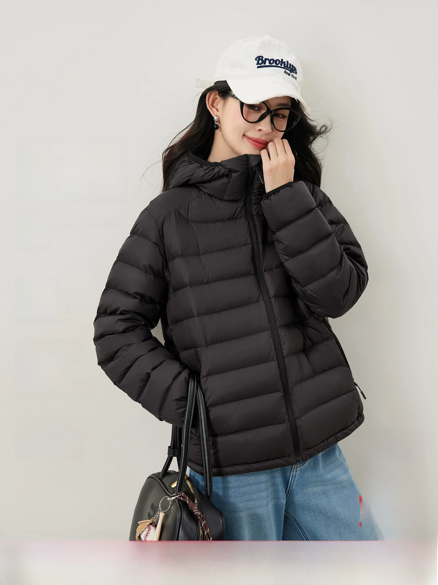 Mijia High Quality Duck down Jacket Short Hooded Outdoor Functional Style Women's Coat 95% down Fill Powerhouse Design
Mijia High Quality Duck down Jacket Short Hooded Outdoor Functional Style Women's Coat 95% down Fill Powerhouse Design