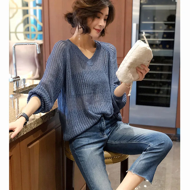 V-Neck Long Sleeve Knitted Hollow out Top Base Layer Shirt Hollow Design Korean Style Women's Fashion Spring Autumn Winter
V-Neck Long Sleeve Knitted Hollow out Top Base Layer Shirt Hollow Design Korean Style Women's Fashion Spring Autumn Winter