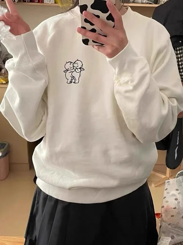 Casual Women Beige Solid Color Sweatshirts 2023 Fall Retro O Neck Angel Embroidery Sweatshirts Female Loose Pullovers
Casual Women Beige Solid Color Sweatshirts 2023 Fall Retro O Neck Angel Embroidery Sweatshirts Female Loose Pullovers