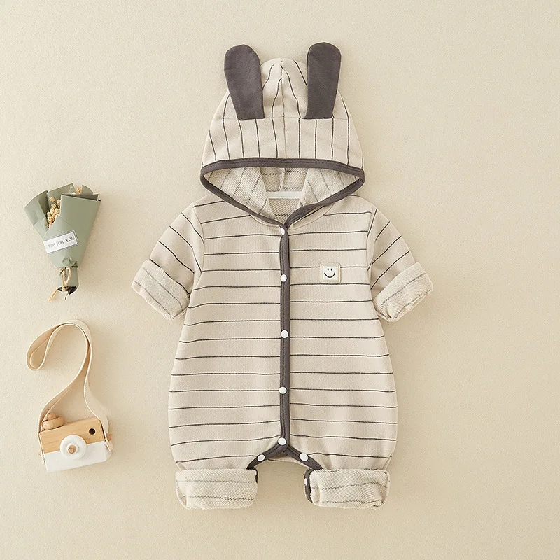 Spring and Autumn New Baby Clothing 0-1 Year Old Baby Cute Rabbit Hooded Onesie Korean Version of Baby Girl Cotton Romper
Spring and Autumn New Baby Clothing 0-1 Year Old Baby Cute Rabbit Hooded Onesie Korean Version of Baby Girl Cotton Romper