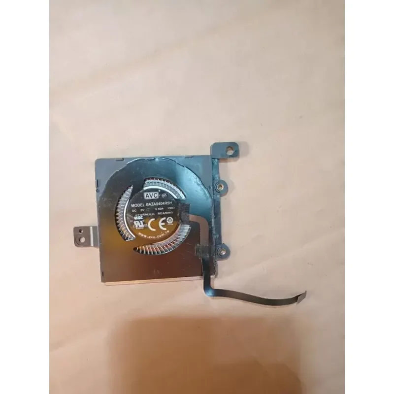 Cooling Fan for Lenovo YOGA 5 Pro and Yoga 910
Cooling Fan for Lenovo YOGA 5 Pro and Yoga 910